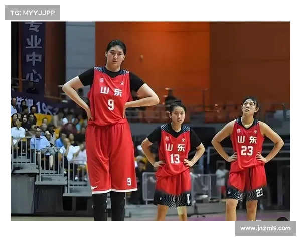 2 米 26 张子宇碾压日本女篮!内线统治力尽显,老鹰捉小鸡 再现赛场 2 米 26 张子宇碾压日本女篮!内线统治力尽显,老鹰捉小鸡 再现赛场