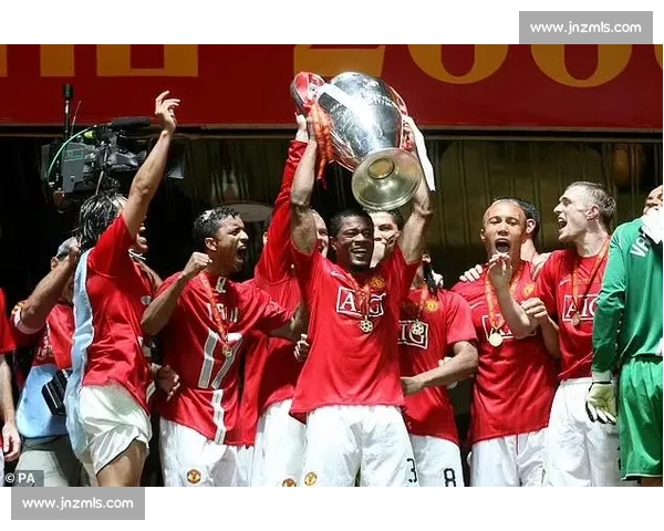 世俱杯红魔旧将重聚!博格巴探班博卡四战友 世俱杯红魔旧将重聚!博格巴探班博卡四战友