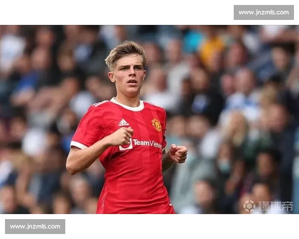 前曼联后卫布兰登试训赫尔城接近签约 雅基罗维奇力挺其重返巅峰 前曼联后卫布兰登试训赫尔城接近签约 雅基罗维奇力挺其重返巅峰