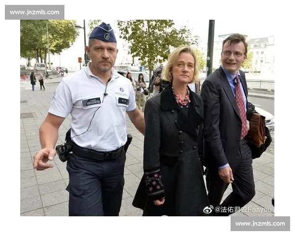 特尔施特根拒签医疗报告引争议:律师称可通过诉讼裁决合同纠纷 特尔施特根拒签医疗报告引争议:律师称可通过诉讼裁决合同纠纷